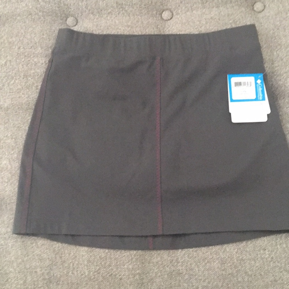 Columbia Gray Skort with hot pink liner shorts